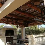 In Mit Terrasse Und Garten By Interhome Holiday home *