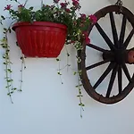 度假居 In Mit Terrasse Und Garten By Interhome *